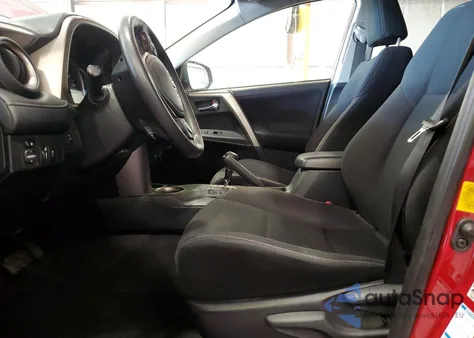 2015 Toyota Rav4 Xle z USA, uszkodzony, nr VIN JTMRFREV0FJ040130